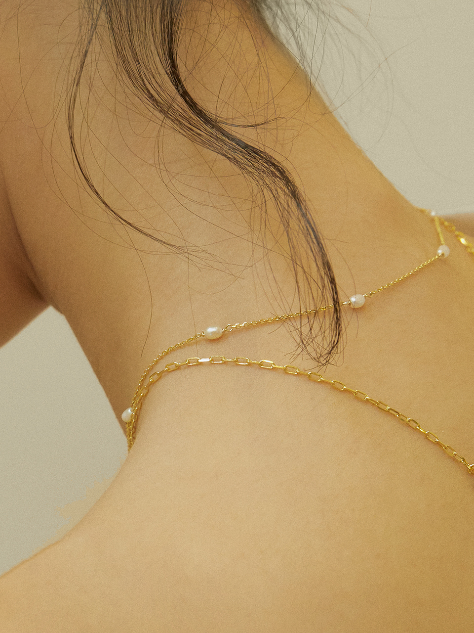 Linked petit pearl necklace(링크드쁘띠펄목걸이)